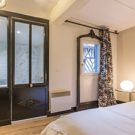 Appartement Le Notre Dame Honfleur Exterior foto